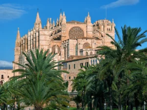 Explore The Cathedral of Santa Maria of Palma