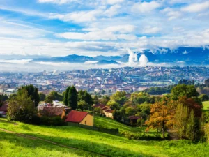 The nature surrounding Oviedo is beautiful