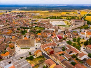 Aerial view of Cuellar and the Castle