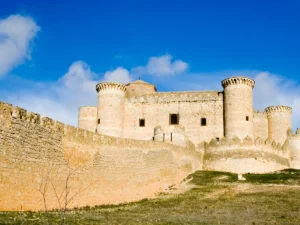 Discover the majesty of the Castle of Belmonte in Spain